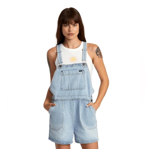 Universal Thread Light Blue Denim Overall Shorts - Picture 1 of 5
